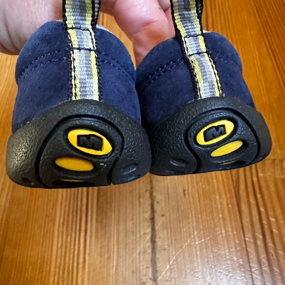 NWOT Merrell navy suede leather slip on loafer rubber sole shoe SIZE 3 - Picture 4 of 5